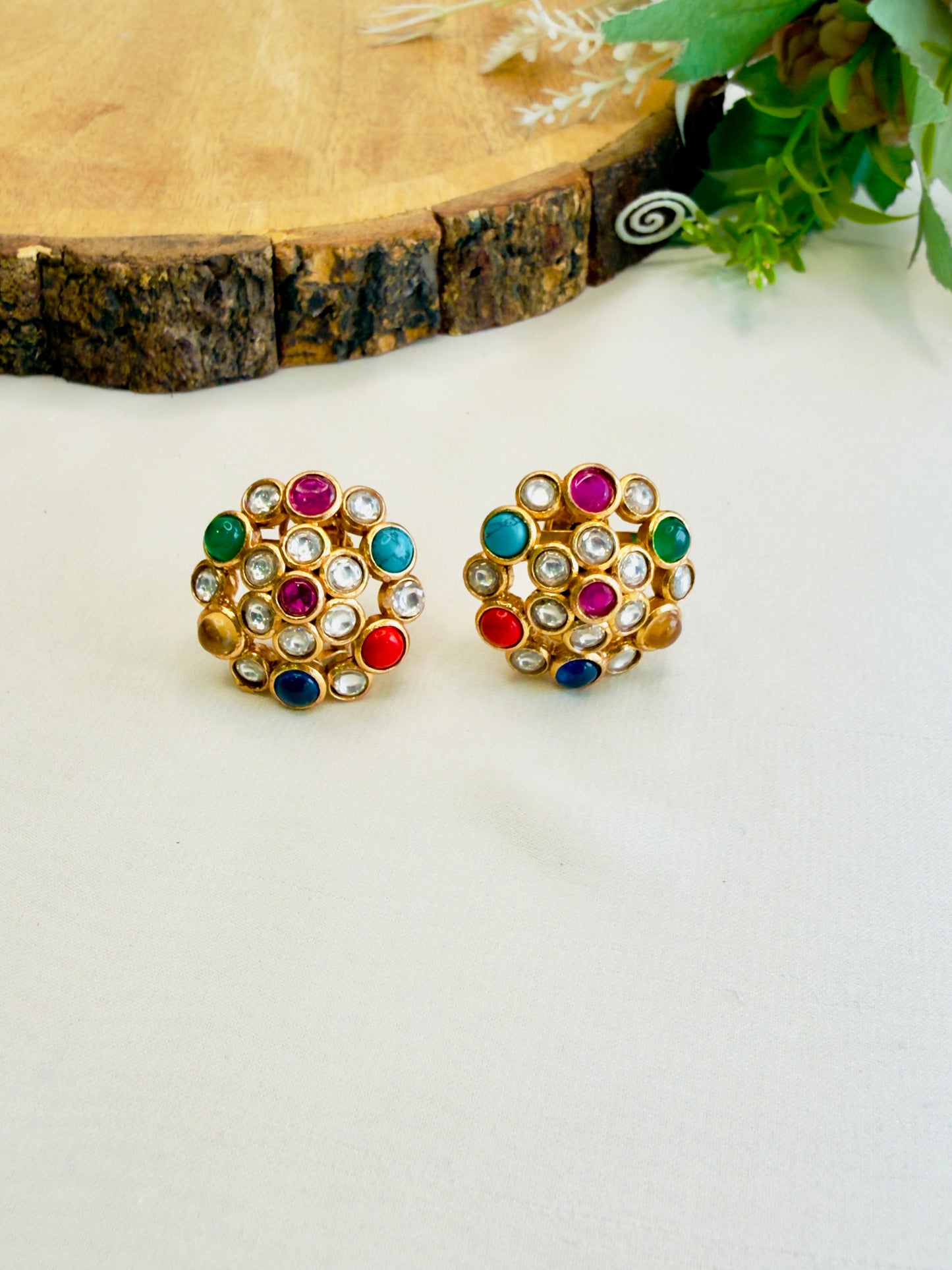 Multicolor Back Support Studs
