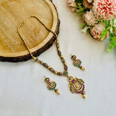 Oval Shaped Beads Mala Pendant Set