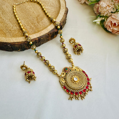 Big circular Pendant Necklace Set