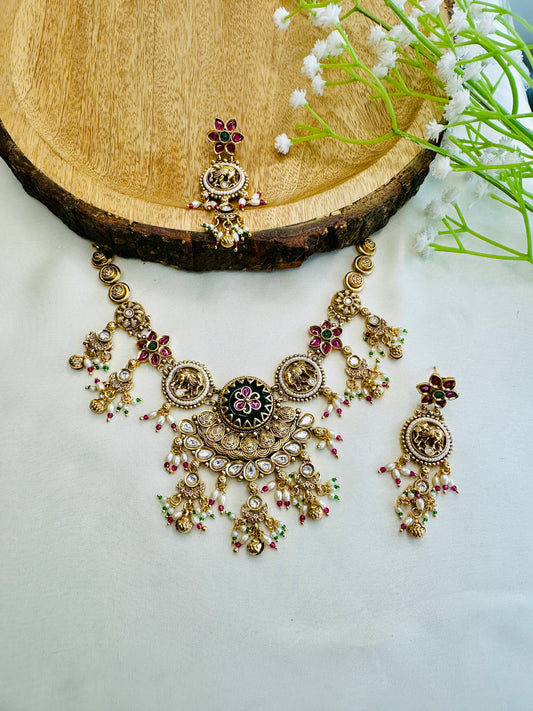 Heritage Short Necklace