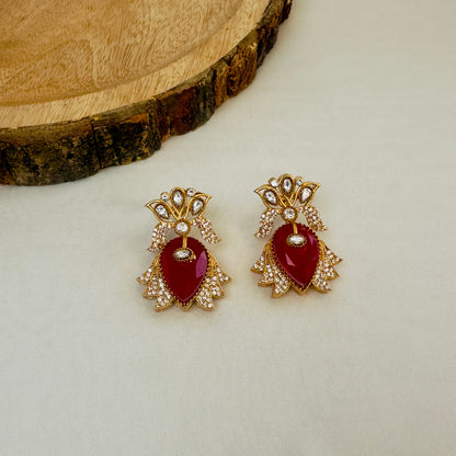 Doublet Stud Pattern Earrings
