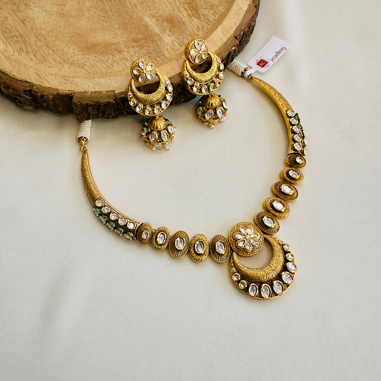 AC Kundan Half Moon Necklace Set