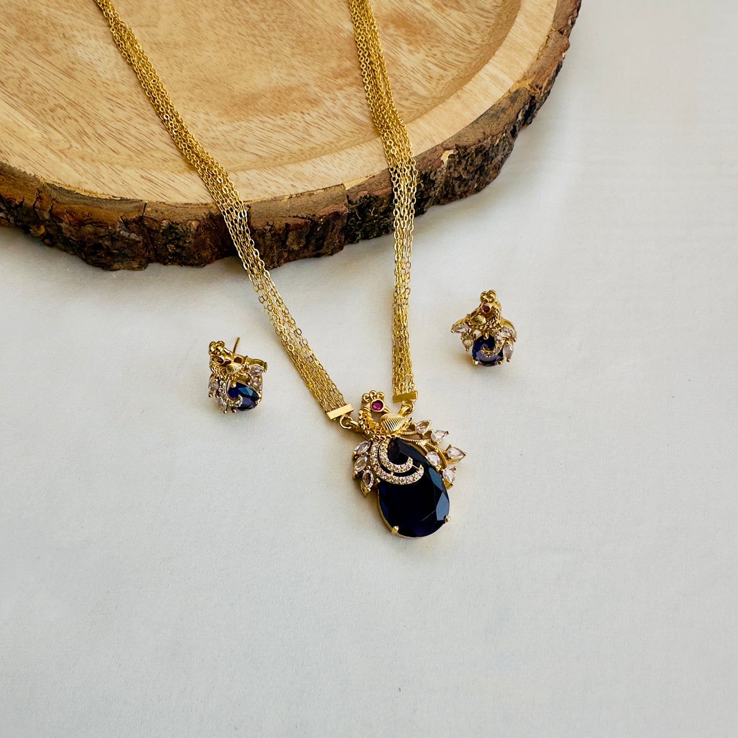 Five Layer Chain Pendant Set