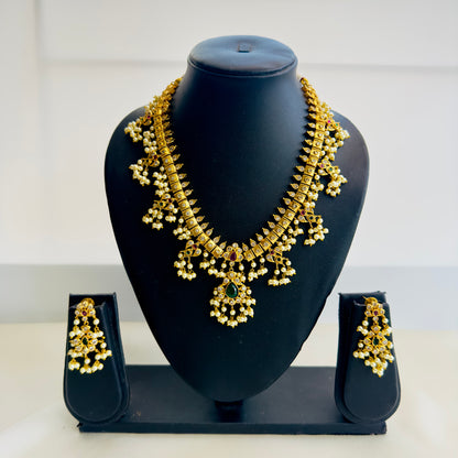 Beautiful Moti work Red Green Necklace Set