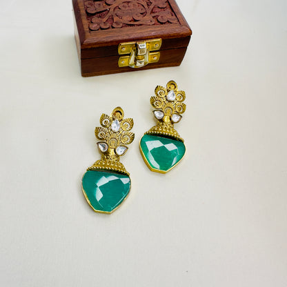 Kundan Antique Gold polish Earrings