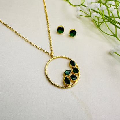 Multicolor Circular shape pendant Necklace Set