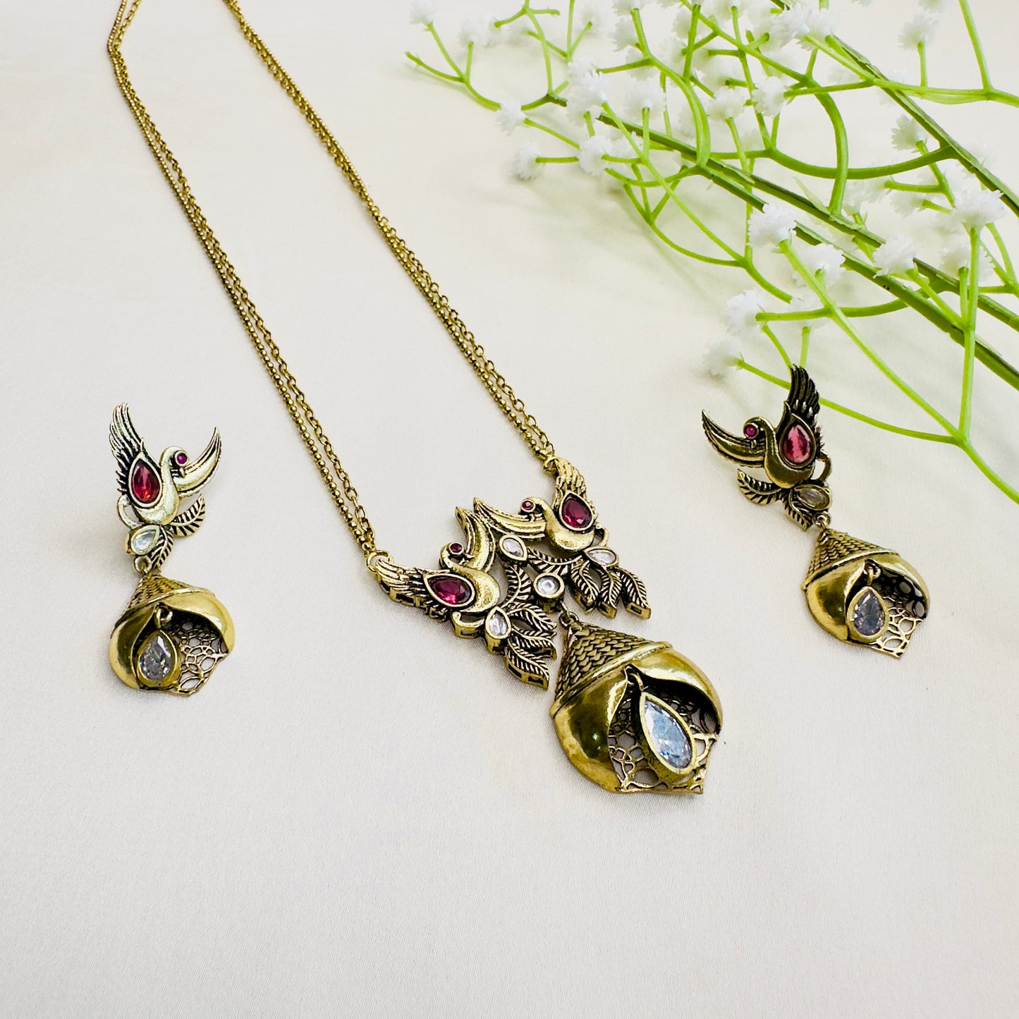 Bird Motif Necklace Set