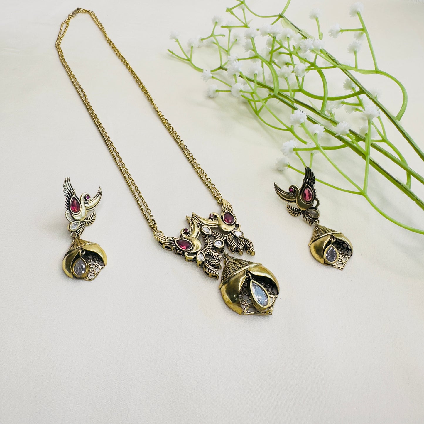 Bird Motif Necklace Set