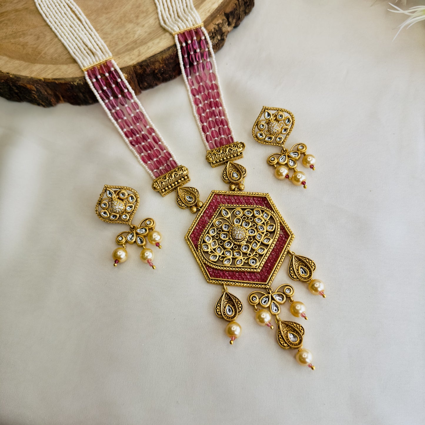 Hexagon Pendant Rajwadi Necklace Set