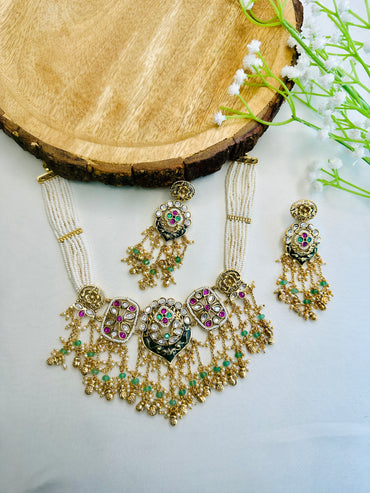 Heritage Short Necklace Set