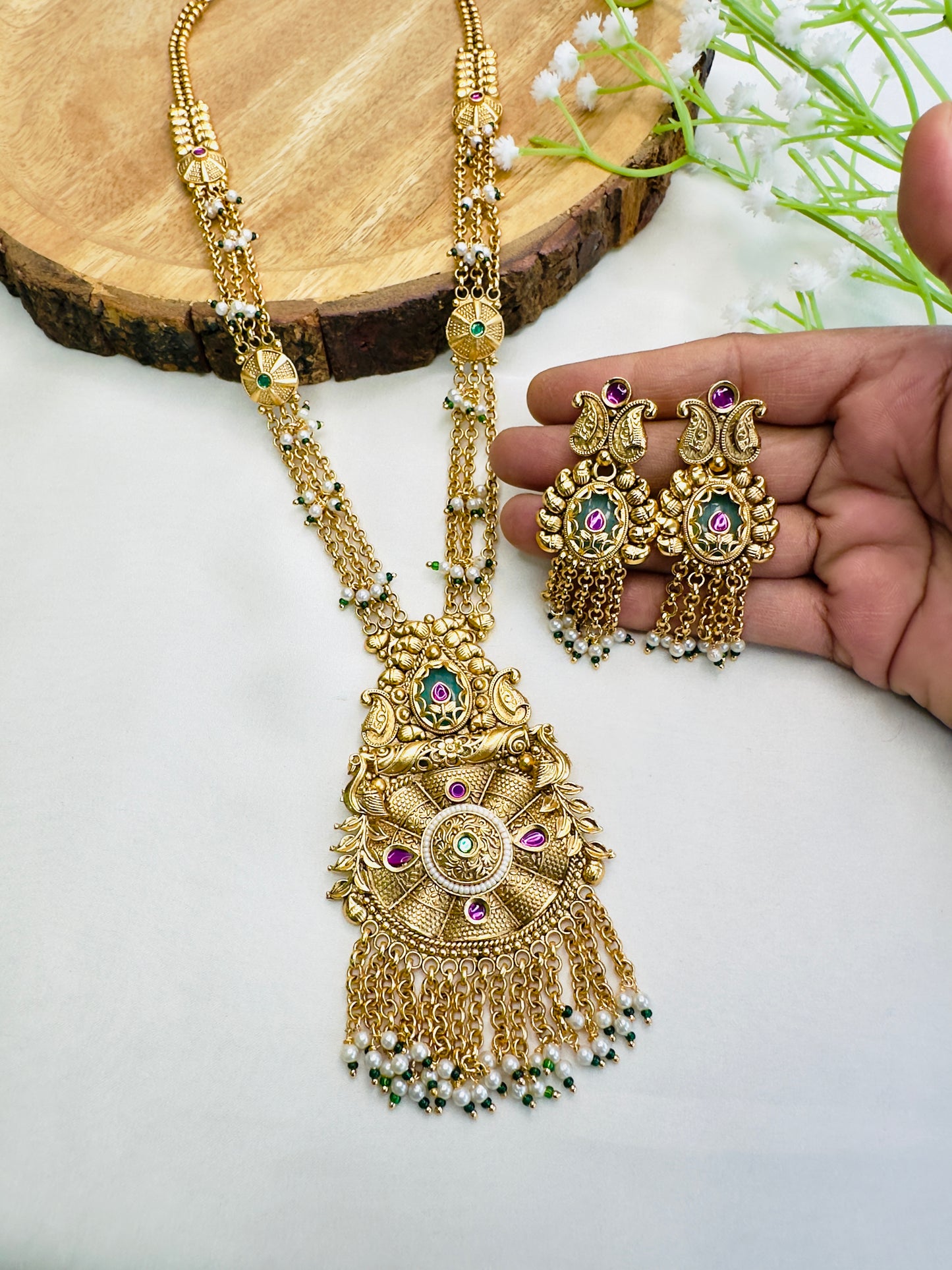Heritage Long Necklace Set