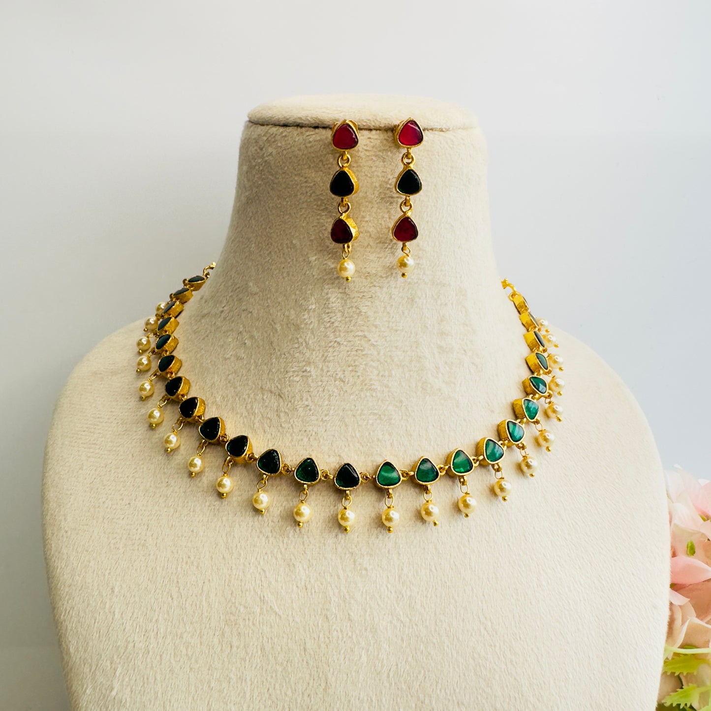 Pachi Kundan Single line pearl drop Necklace Set