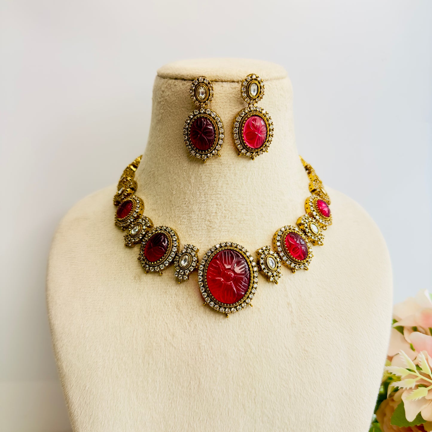 Ruby Carving Stone Necklace Set