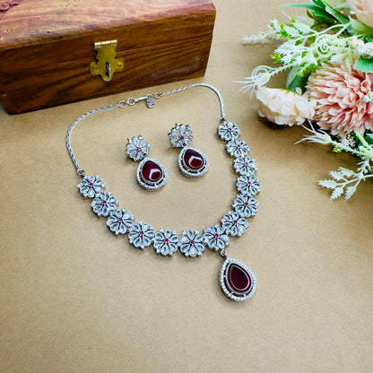 Flower Design AD Necklace Set