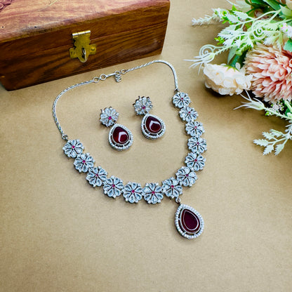 Flower Design AD Necklace Set