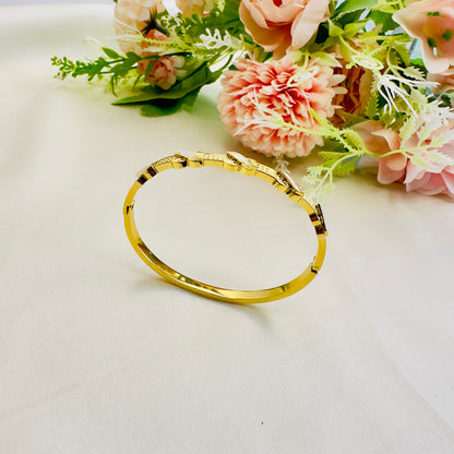 Tarnish Free Five Cross MOP Bracelet