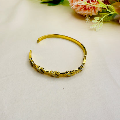 Tarnish Free Five Cross MOP Bracelet