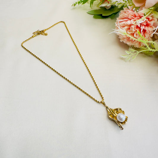 Tarnish Free Single Pearl Chain Pendant