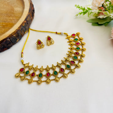 Multicolor Layered Choker Set