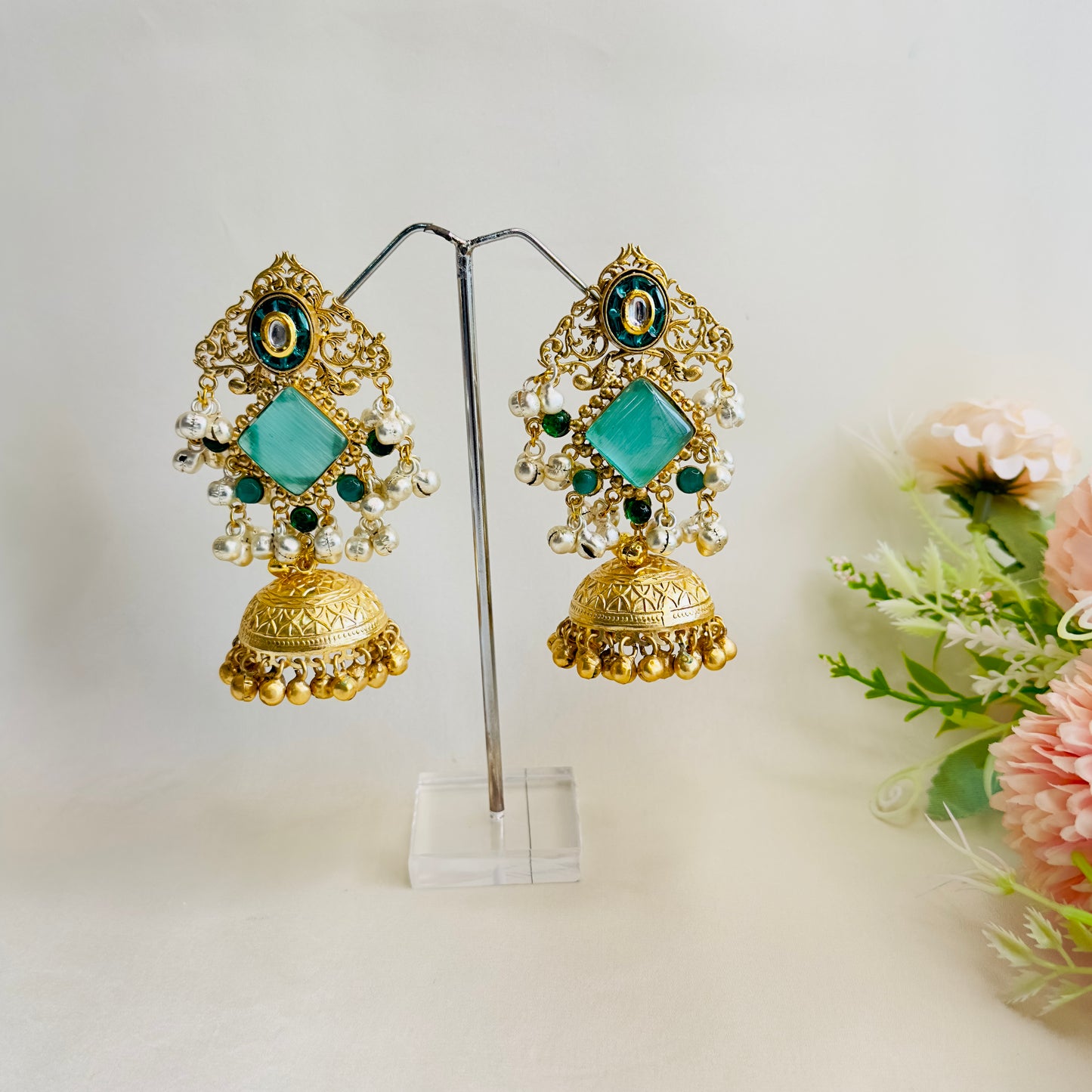 Kundan work Golden Jhumka