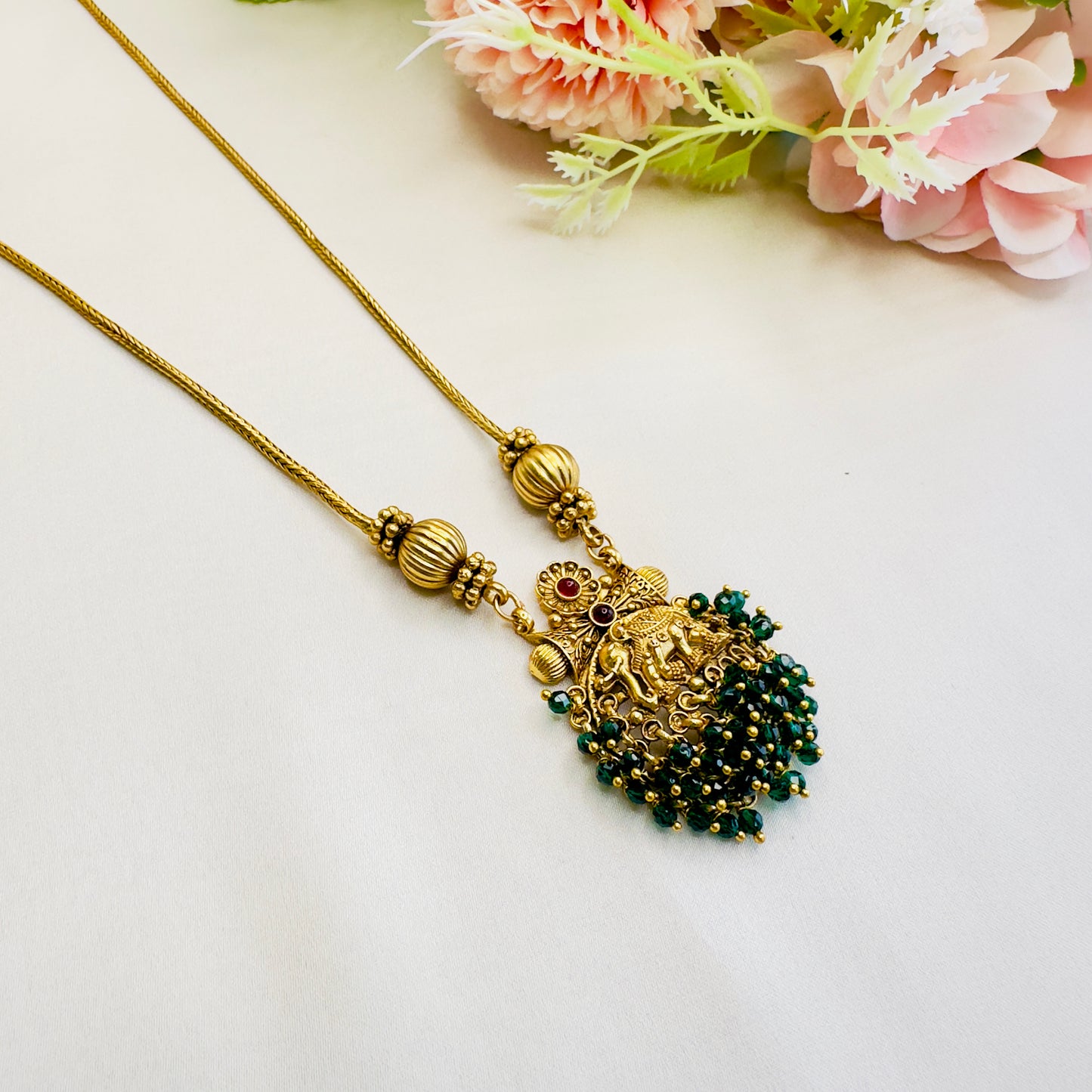 Elephant Motif Green Necklace Set