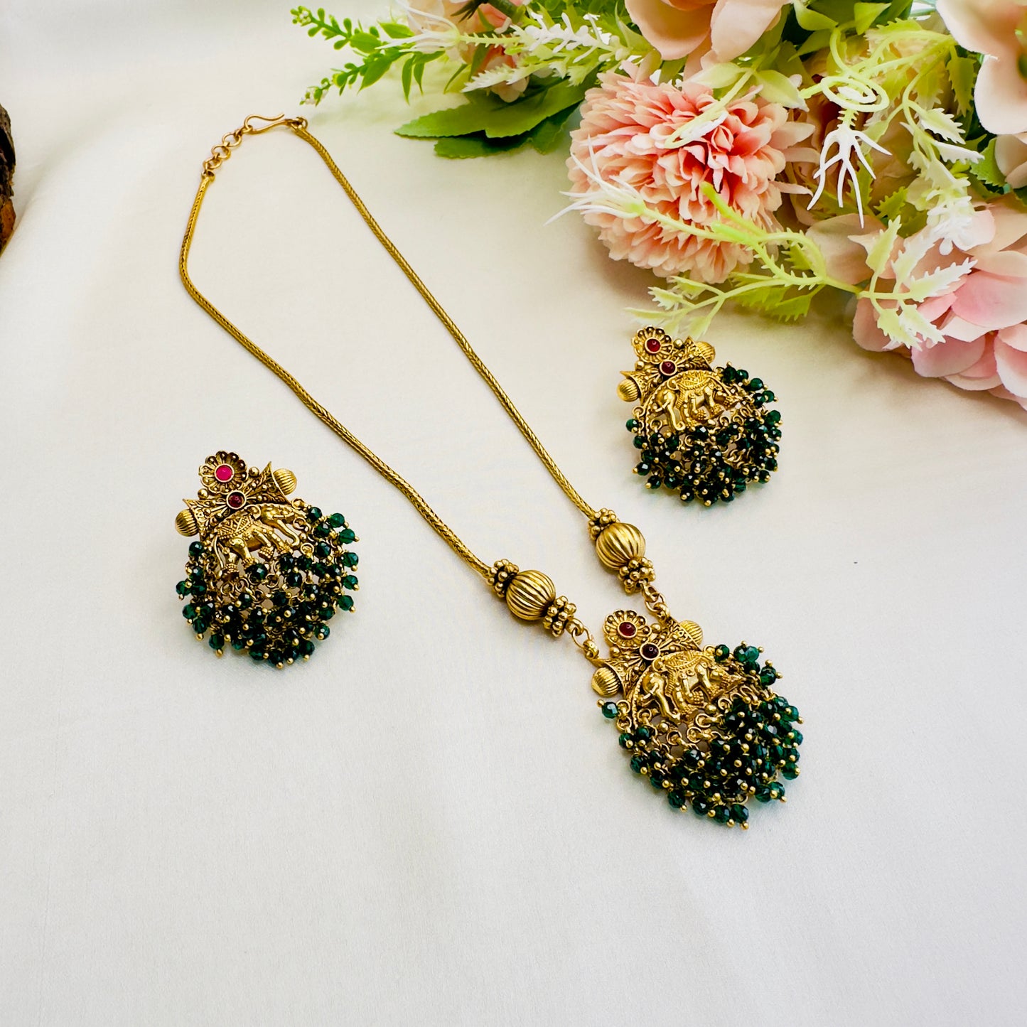 Elephant Motif Green Necklace Set