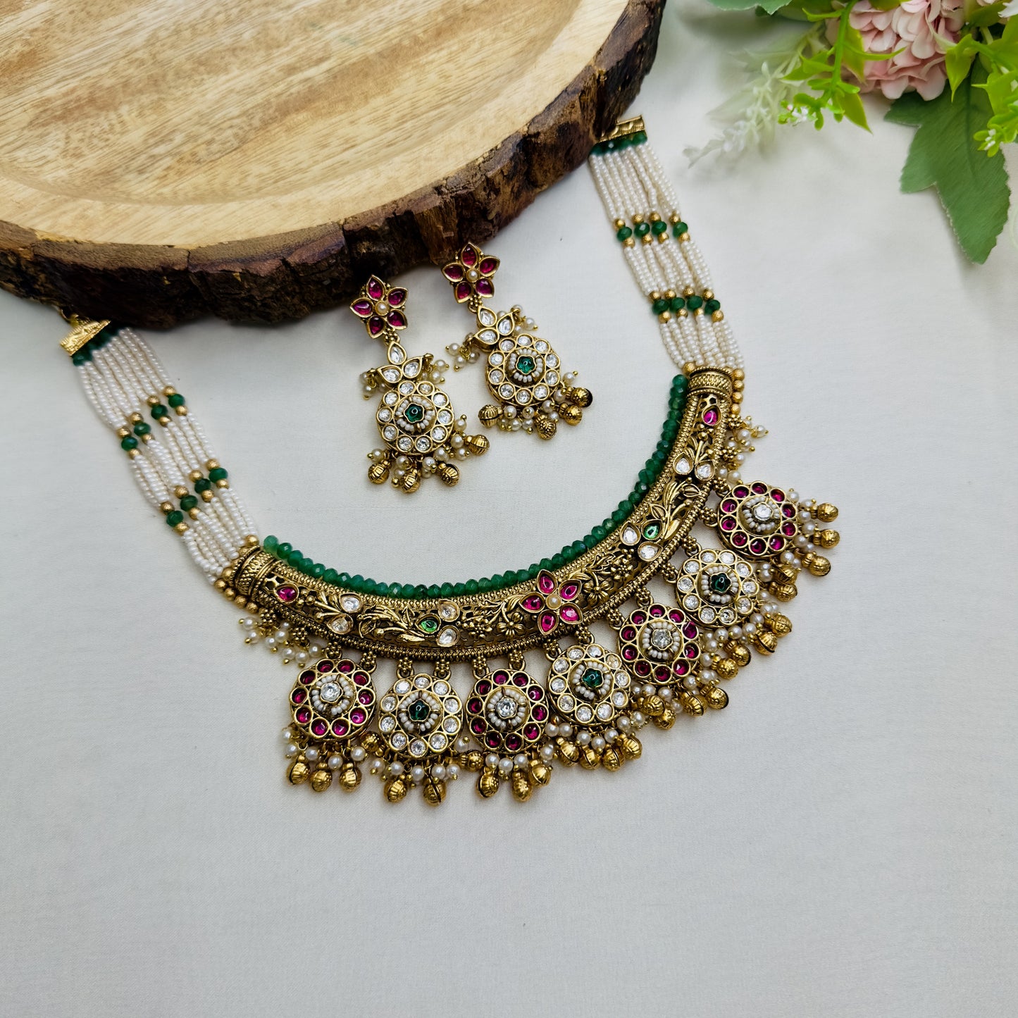 Seven Pendant Flower Design Rajwadi Necklace Set