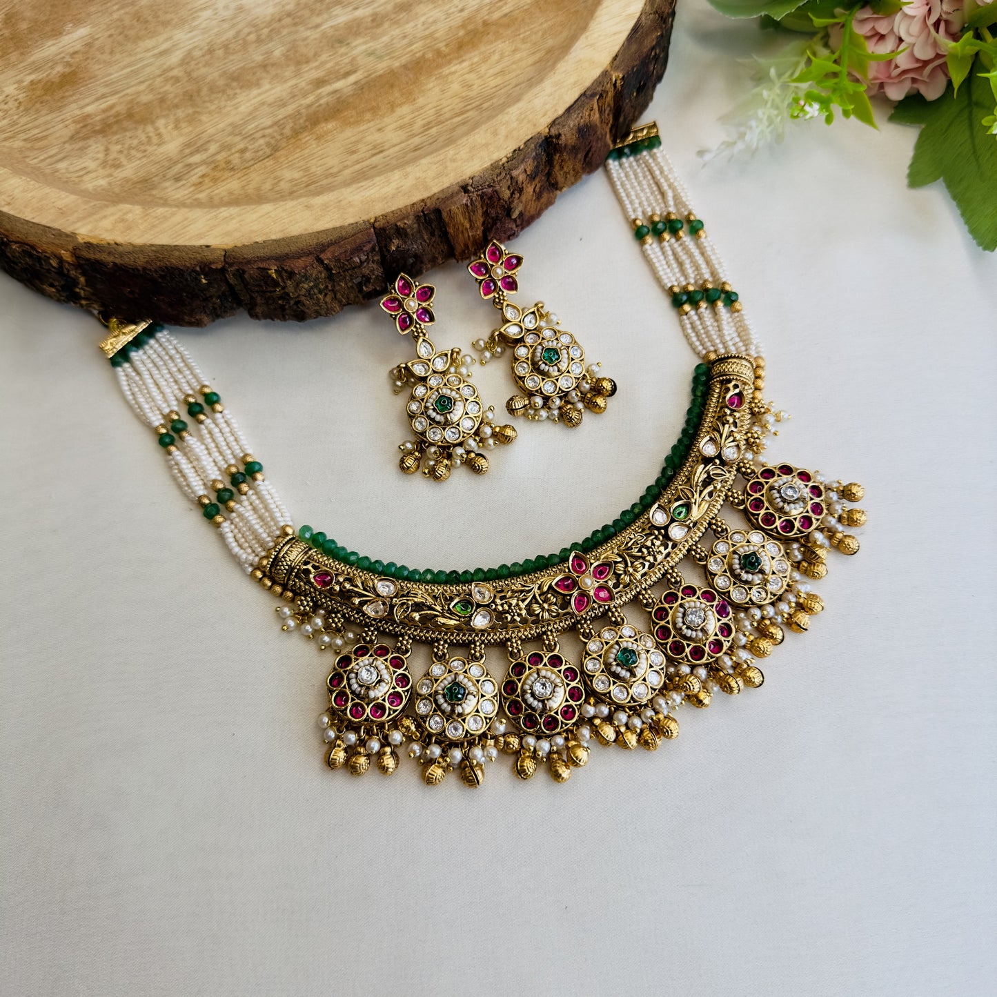 Seven Pendant Flower Design Rajwadi Necklace Set