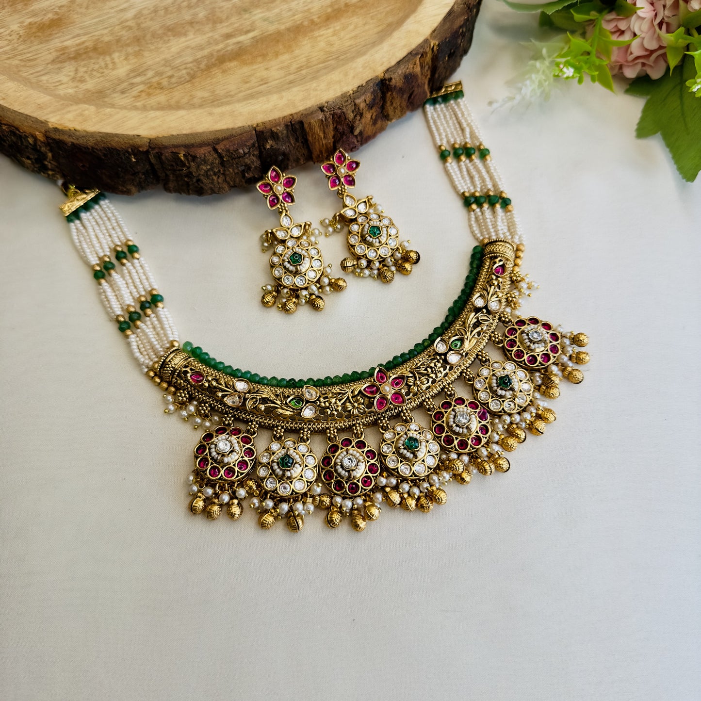 Seven Pendant Flower Design Rajwadi Necklace Set