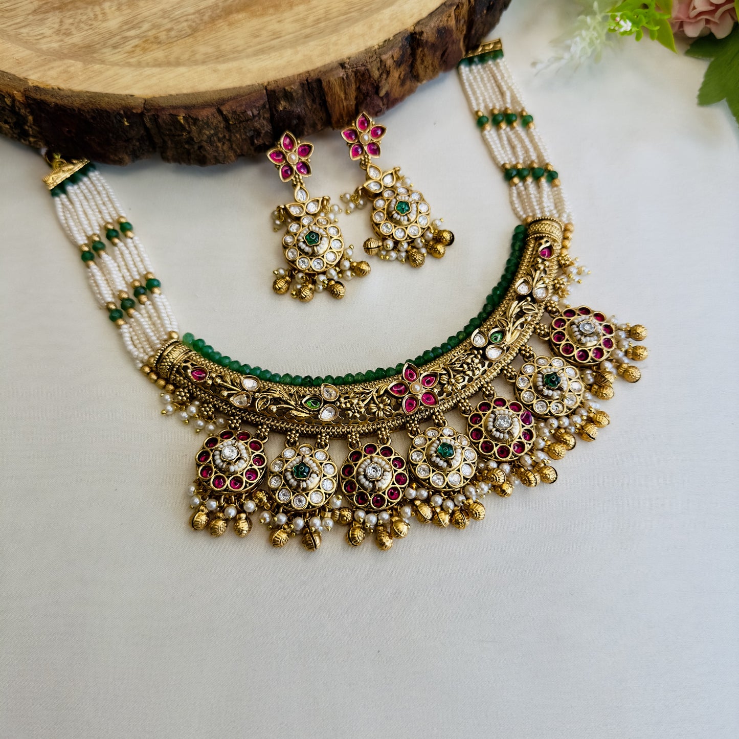 Seven Pendant Flower Design Rajwadi Necklace Set