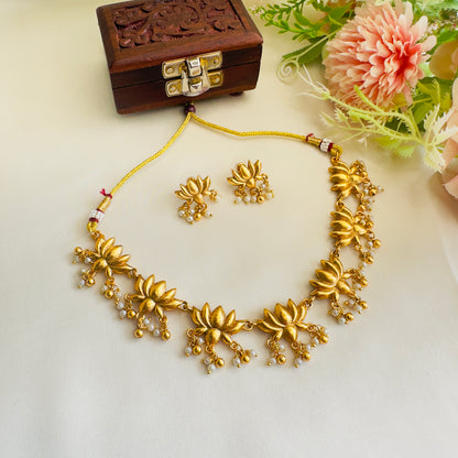 Lotus Flower Necklace Set