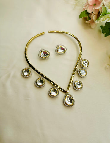 Seven Moissanite Hasli Set