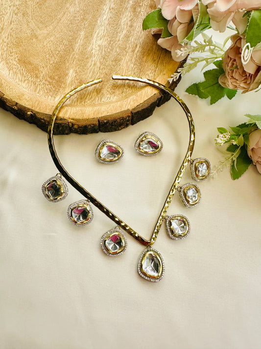 Seven Moissanite Hasli Set