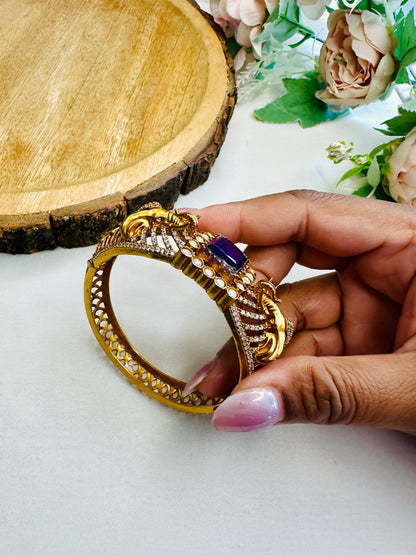 Elephant Motif Doublet Stone Bracelet