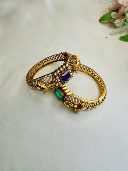 Elephant Motif Doublet Stone Bracelet