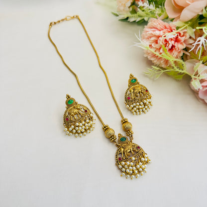 Elephant Motif Necklace Set