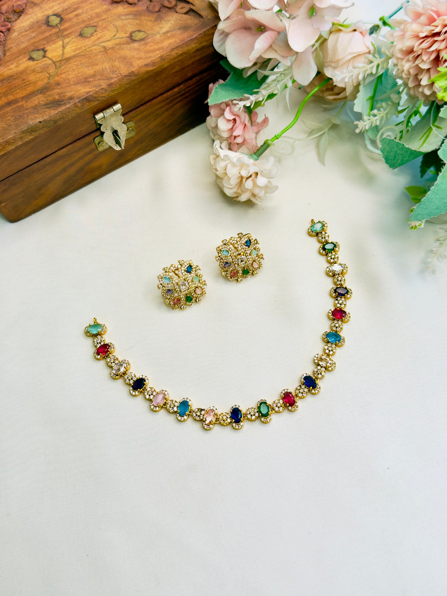 Multicolor Necklace Set