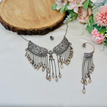 Intricate Design replica Designer Necklace Set