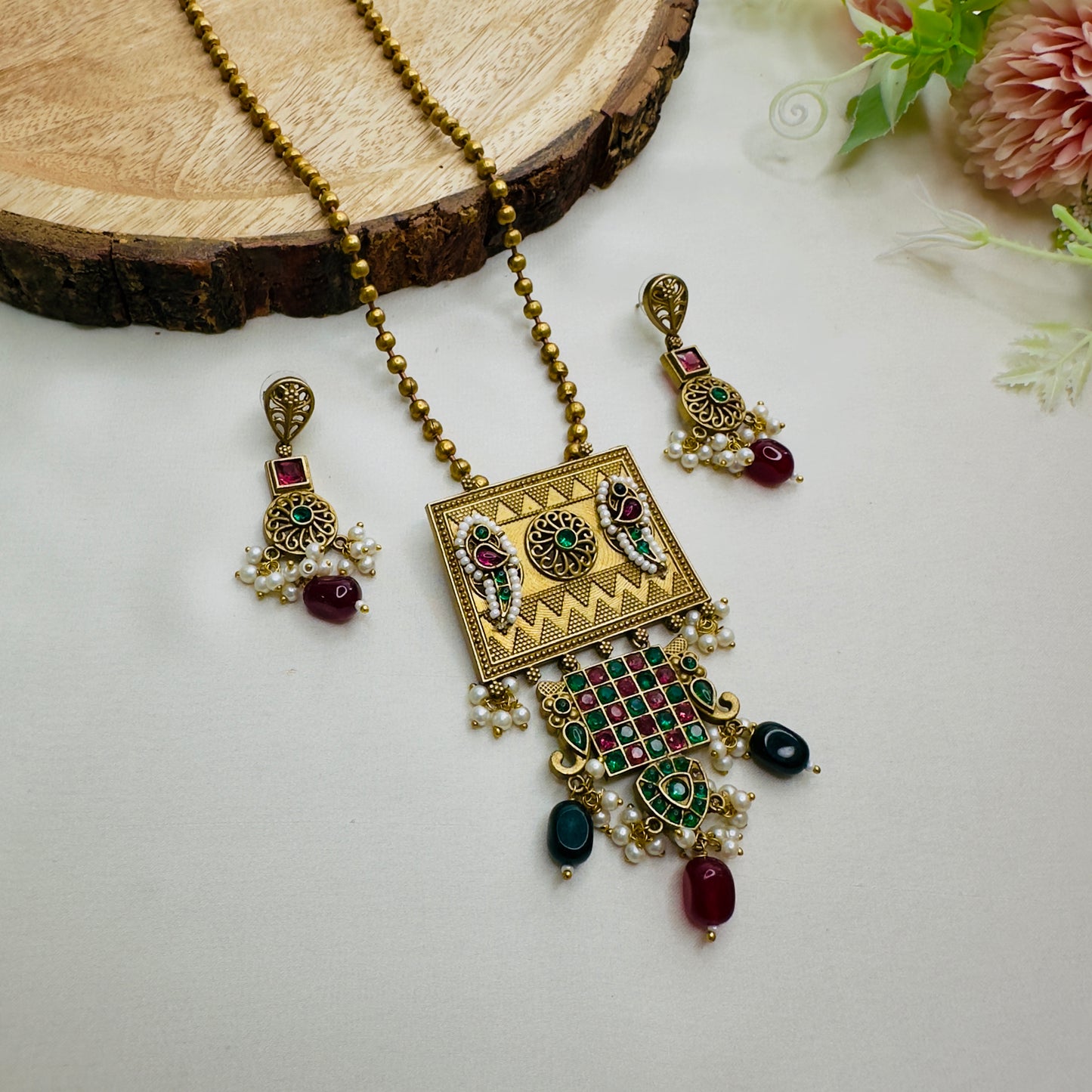 Apala Polish Multicolor Long Pendant Set