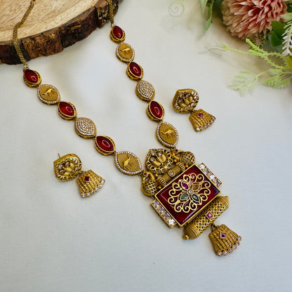 Amrapali design Necklace Set