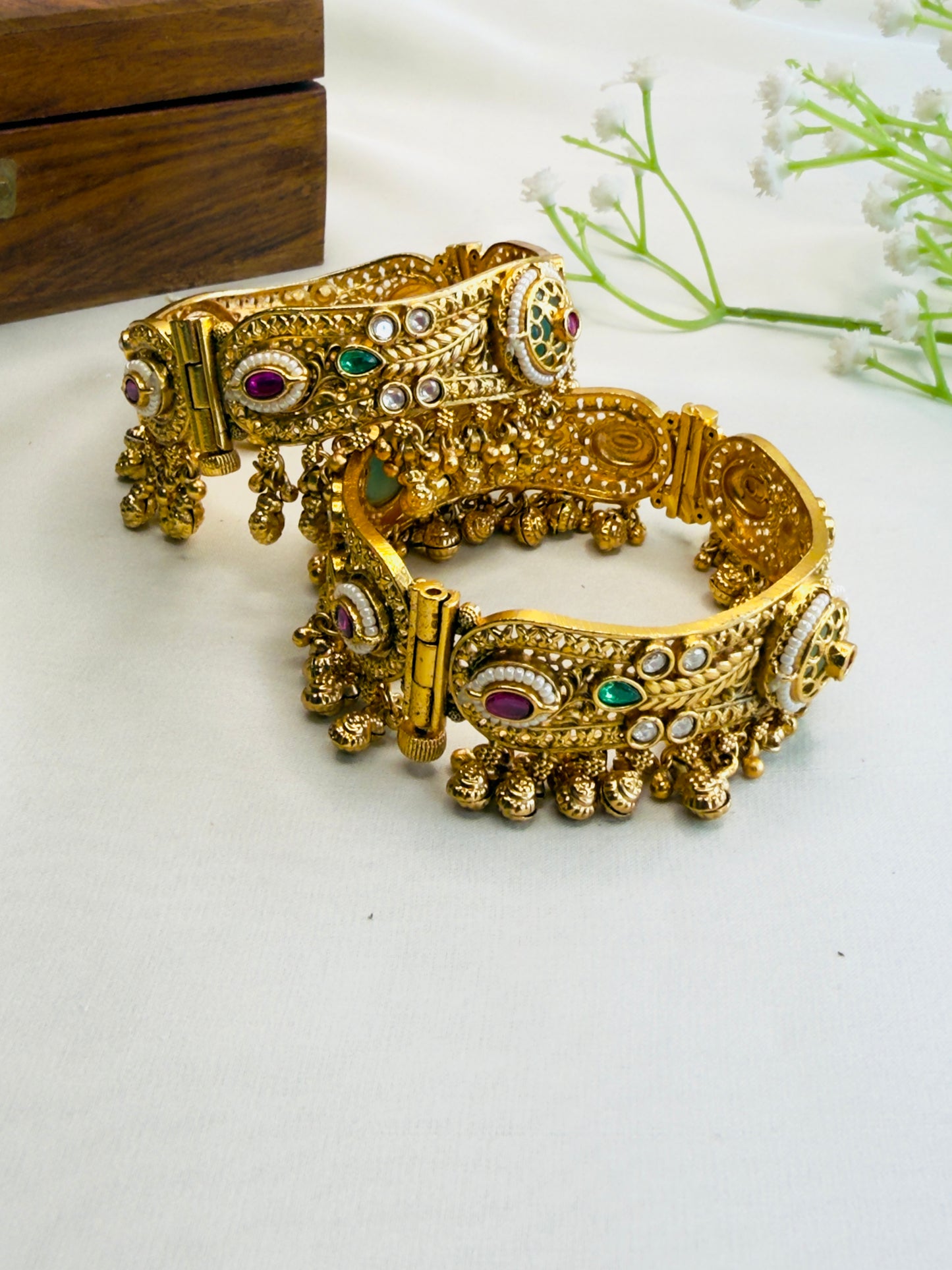 Rajwadi Openable Bangles