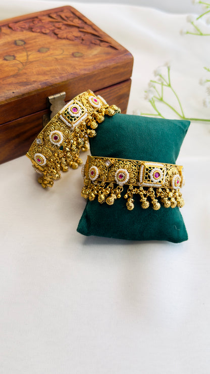 Beautiful Rajwadi Openable Bangles