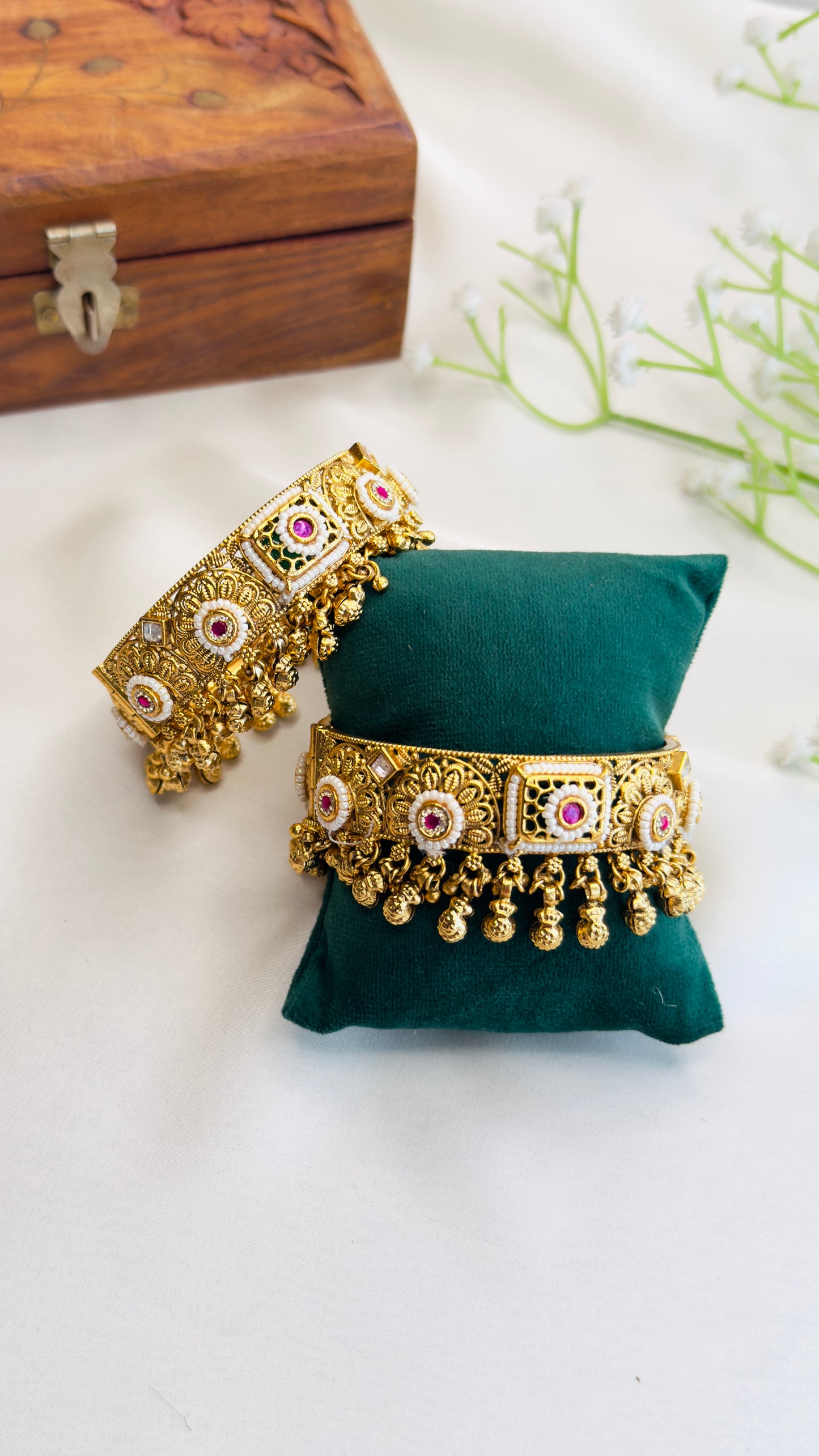Beautiful Rajwadi Openable Bangles