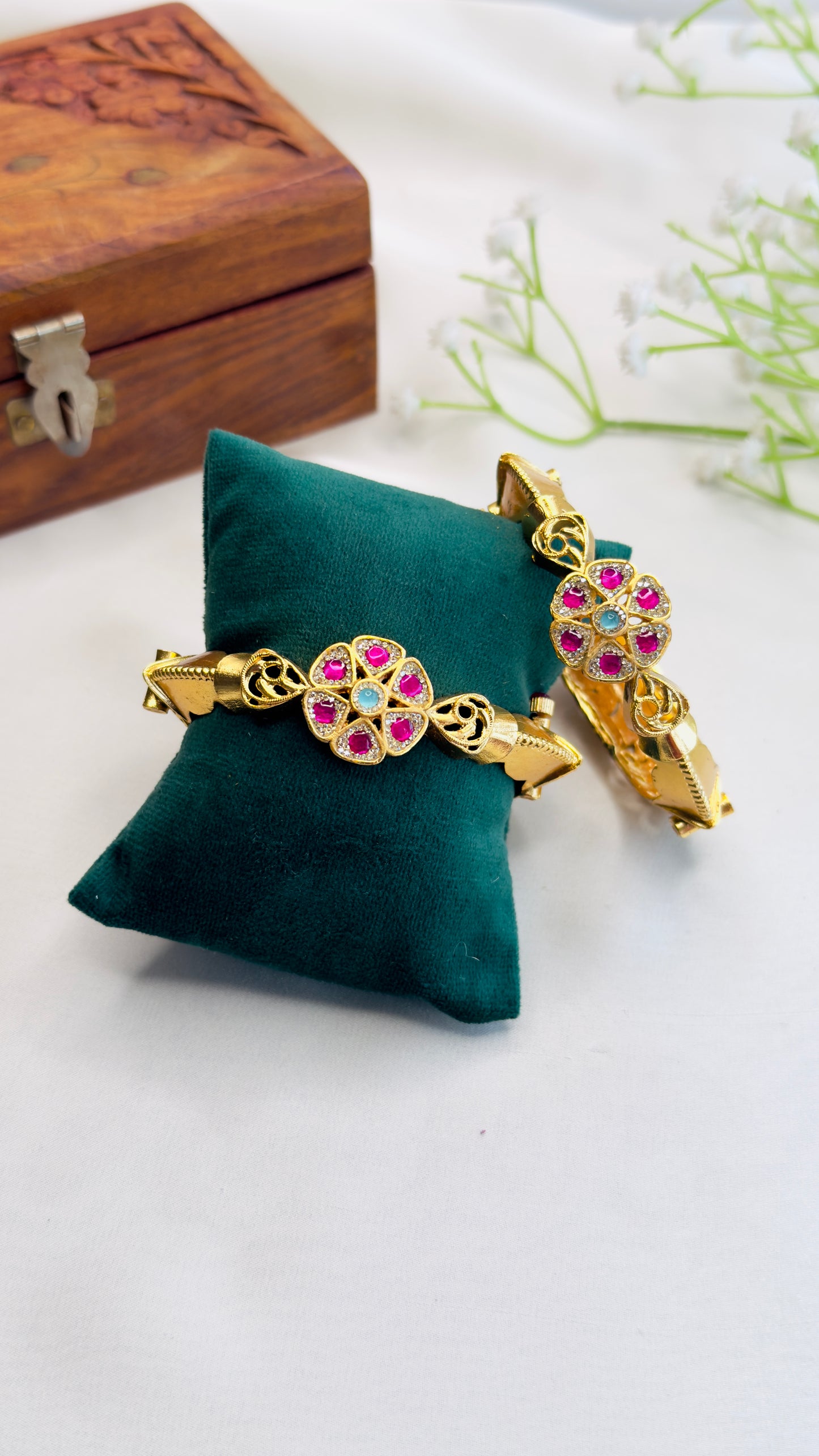 Flower Design Sorowski Bangles