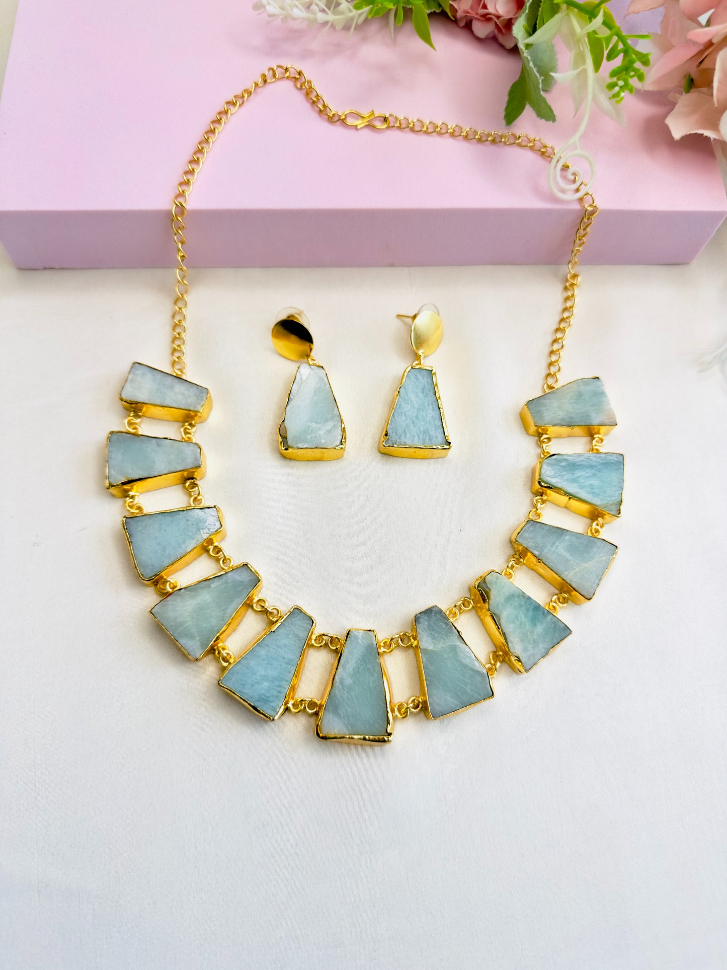 Rough Stone Necklace Set