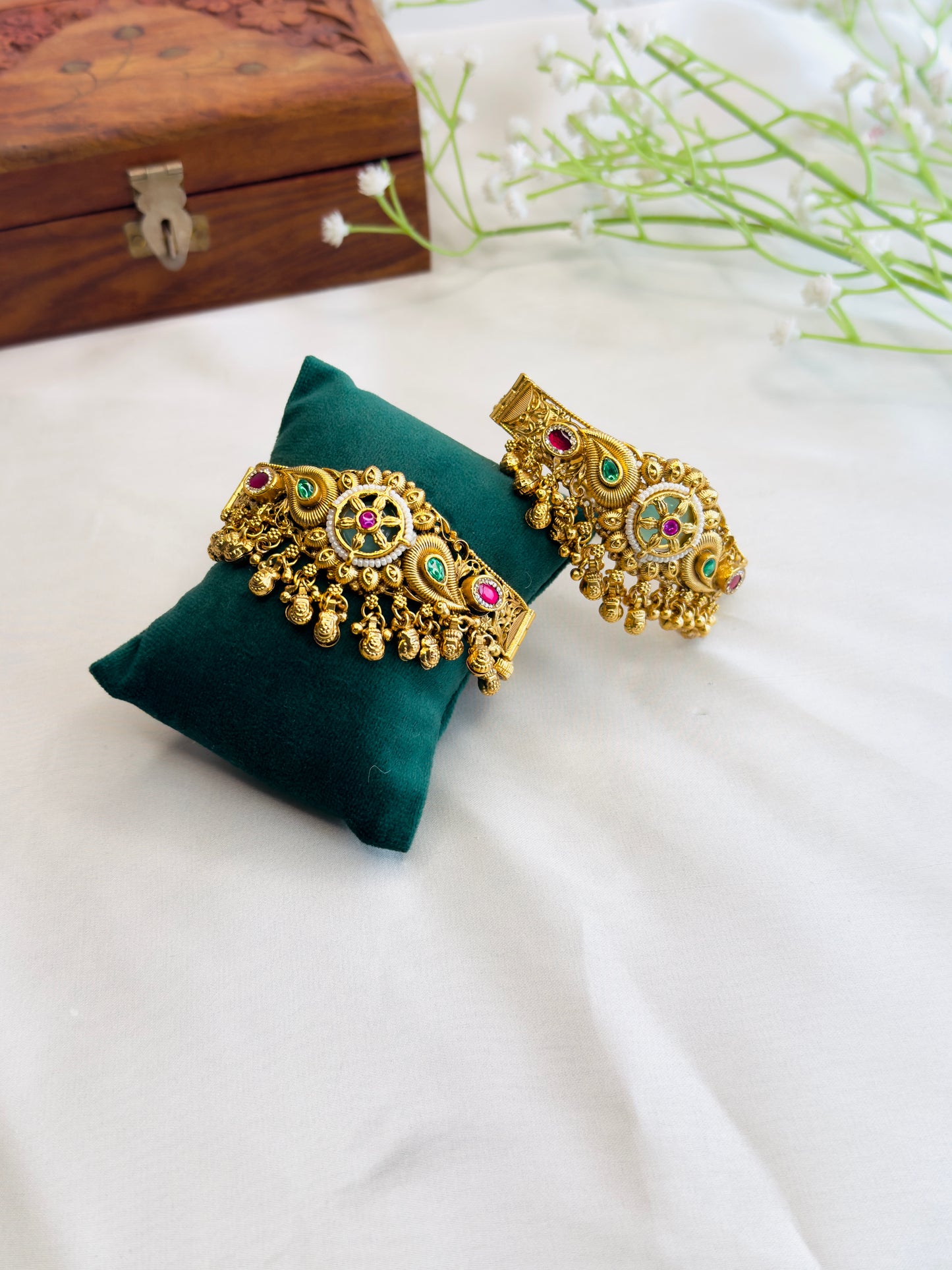 Rajwadi Openable Bangles