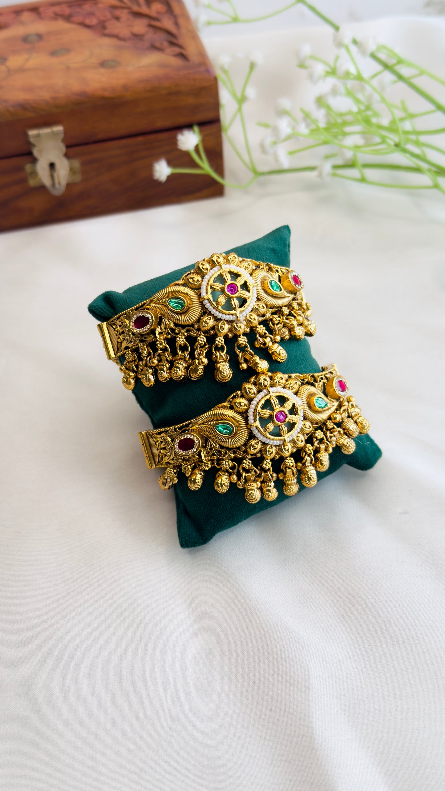 Rajwadi Openable Bangles