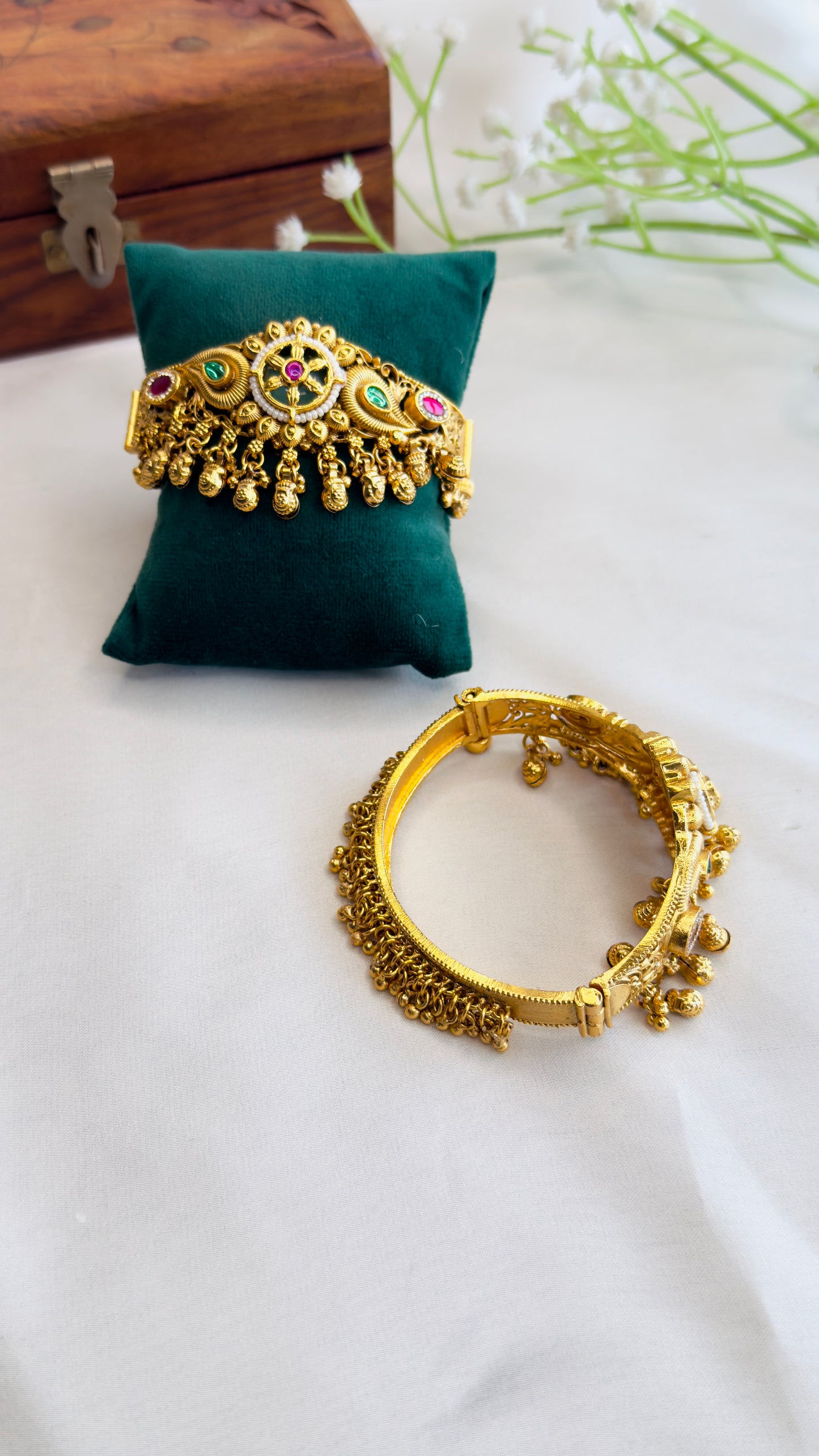 Rajwadi Openable Bangles