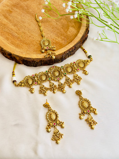 Beautiful Choker Set with Mang tika