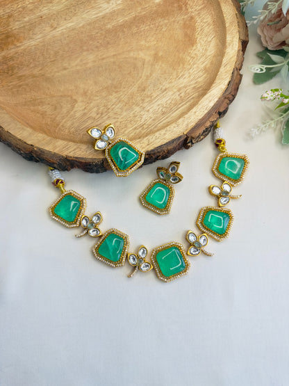 Doublet Mint Green Necklace/Choker set